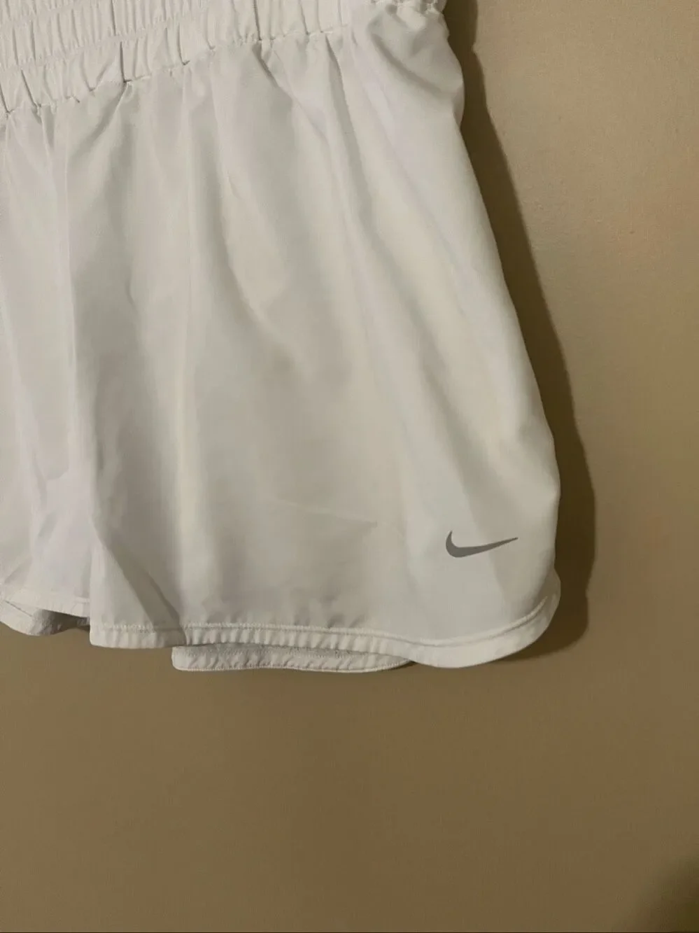 Nike Dri-Fit White Skort Womans Size XL